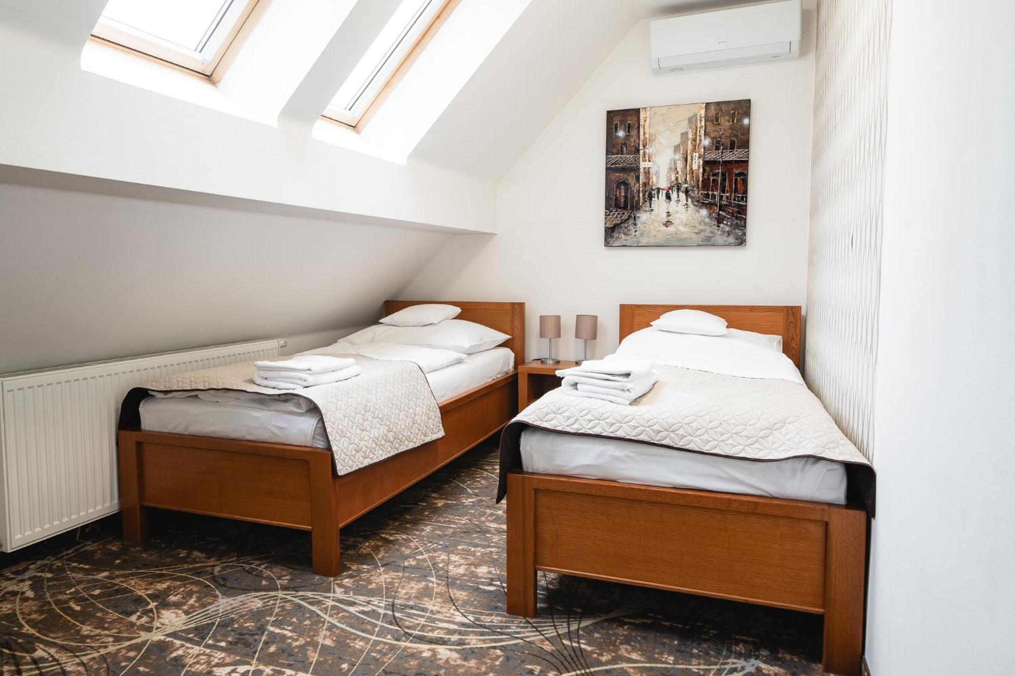 Hotel Horal Rožnov pod Radhoštěm Rum bild