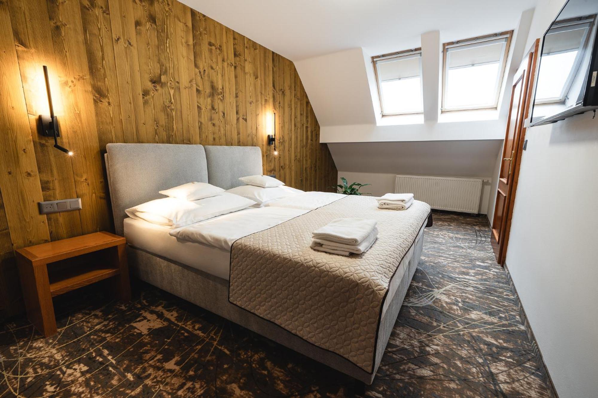 Hotel Horal Rožnov pod Radhoštěm Rum bild